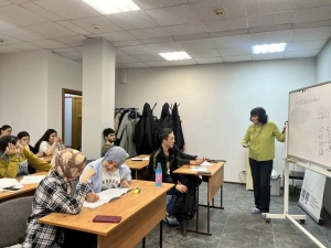 28.03 В "АЛГОРИТМ-С" продолжается обучение русскому языку как иностранному