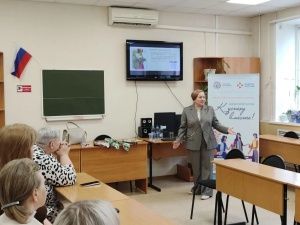 Мастер-класс «Гардероб мечты: как преобразиться с помощью стиля и аксессуаров» провели в Черепаново