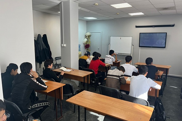 28.09 АНО ДПО «УКЦ «АЛГОРИТМ-С» продолжает обучение русскому языку как иностранному