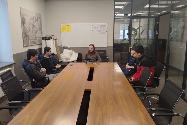 18.03 УКЦ «АЛГОРИТМ-С» продолжает обучение русскому языку как иностранному