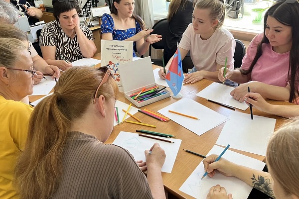 Арт-терапевтическая сессию «Внутренняя география» прошла в Чанах