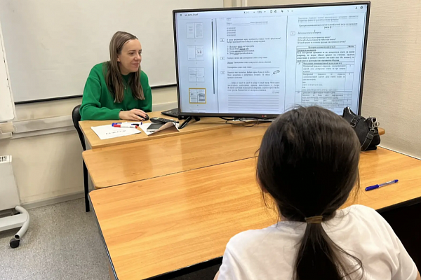 15.02 В "АЛГОРИТМ-С" продолжается обучение русскому языку как иностранному для детей