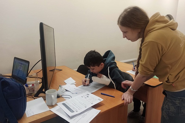 28.02 УКЦ «АЛГОРИТМ-С» продолжает обучение русскому языку как иностранному