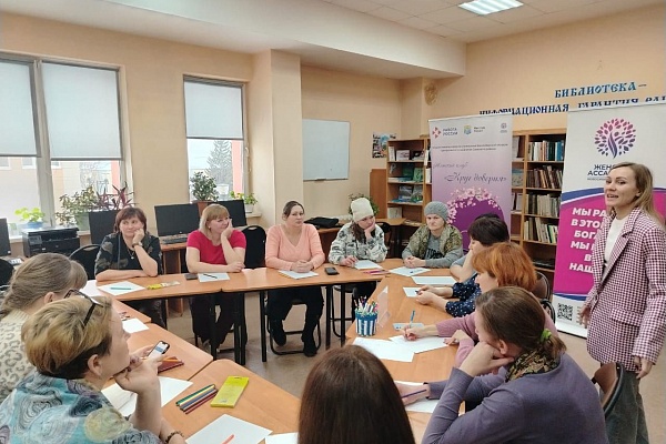 Тренинг по арт-терапии провели в с. Северное