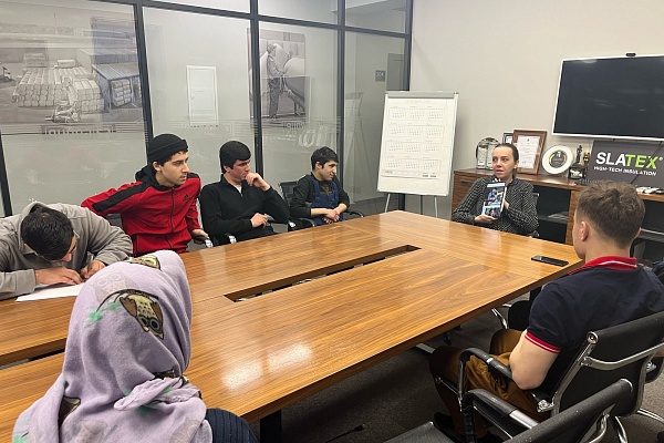 27.02 УКЦ «АЛГОРИТМ-С» продолжает обучение русскому языку как иностранному