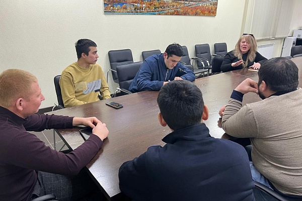 29.01 УКЦ «АЛГОРИТМ-С» продолжает обучение русскому языку как иностранному