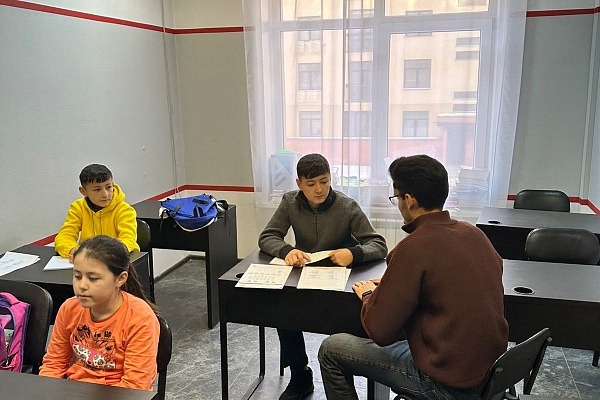 29.11 В "АЛГОРИТМ-С" продолжается обучение русскому языку как иностранному для детей