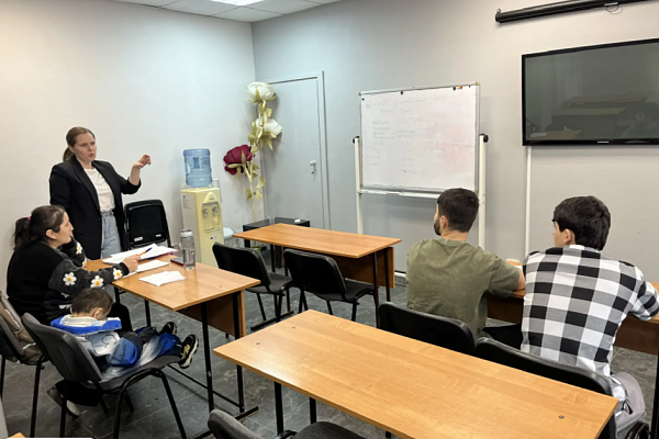 31.01 В "АЛГОРИТМ-С" продолжается обучение русскому языку как иностранному