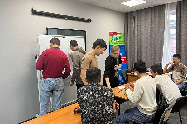 11.10 АНО ДПО «УКЦ «АЛГОРИТМ-С» продолжает обучение русскому языку как иностранному