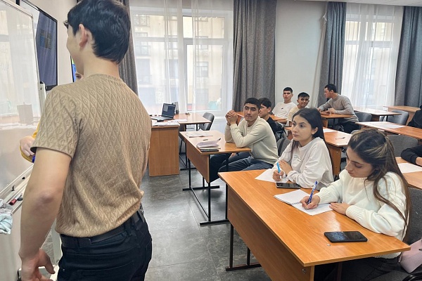 26.10 УКЦ «АЛГОРИТМ-С» продолжает обучение русскому языку как иностранному