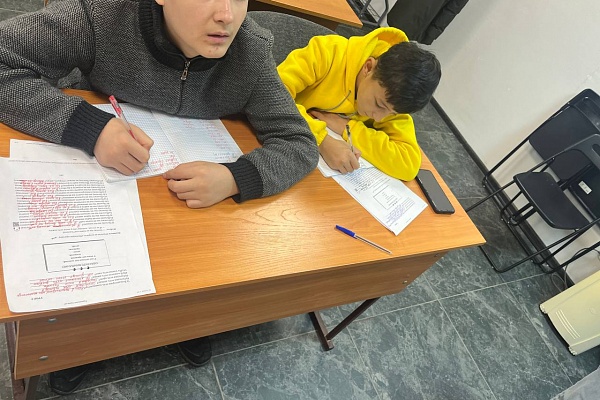 21.12 В "АЛГОРИТМ-С" продолжается обучение русскому языку как иностранному