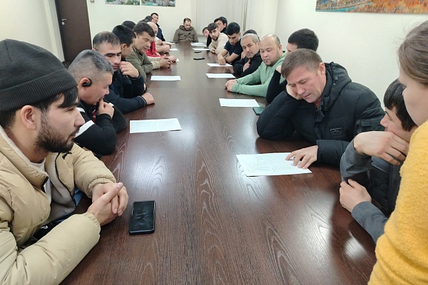 11.12 УКЦ «АЛГОРИТМ-С» продолжает обучение русскому языку как иностранному