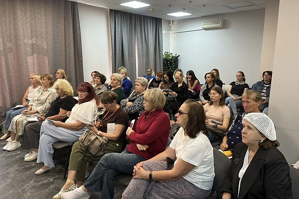Активный город»: третье занятие первого потока посвятили контенту с внедрением ИИ