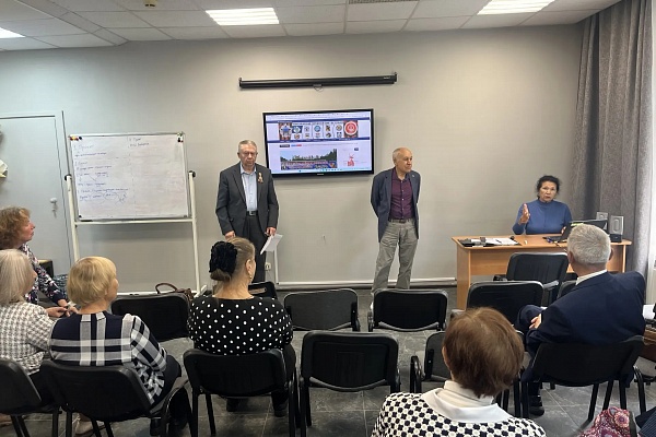 Второй поток «Активного города» защитил свои проекты
