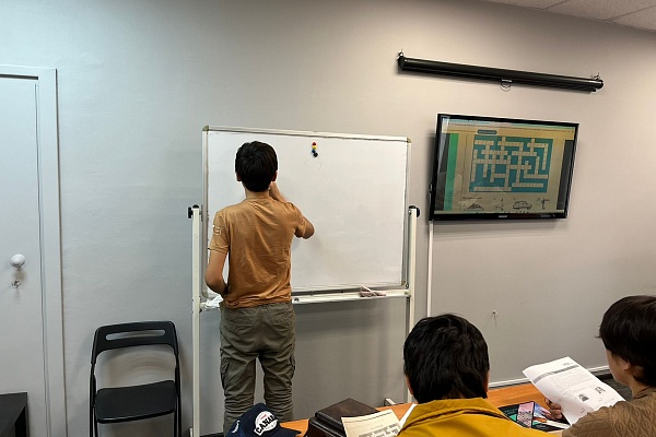 05.10 АНО ДПО «УКЦ «АЛГОРИТМ-С» продолжает обучение русскому языку как иностранному