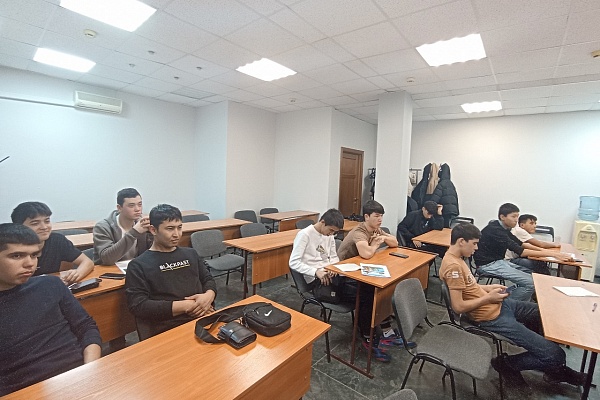 02.11 УКЦ «АЛГОРИТМ-С» продолжает обучение русскому языку как иностранному