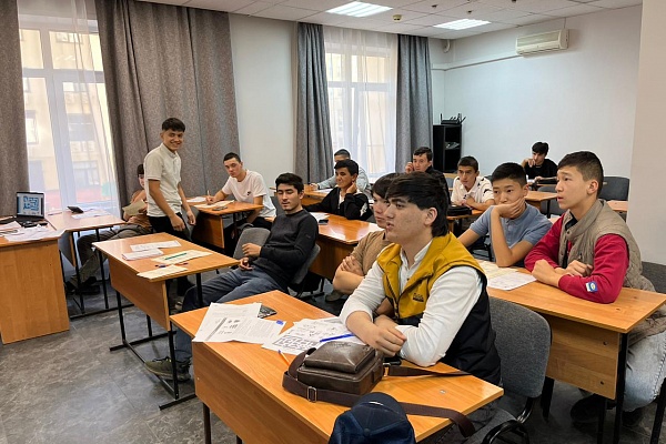 05.10 АНО ДПО «УКЦ «АЛГОРИТМ-С» продолжает обучение русскому языку как иностранному