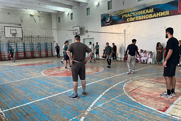 Готовимся к Новому году вместе с НРОО по содействию социально-правовой адаптации народов Памира