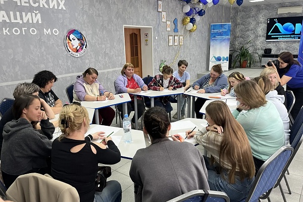 Арт-практику «Образ моей жизни» провели в Карасуке