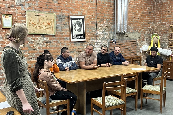 21.11 УКЦ «АЛГОРИТМ-С» продолжает обучение русскому языку как иностранному