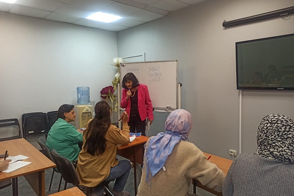 01.03 УКЦ «АЛГОРИТМ-С» продолжает обучение русскому языку как иностранному